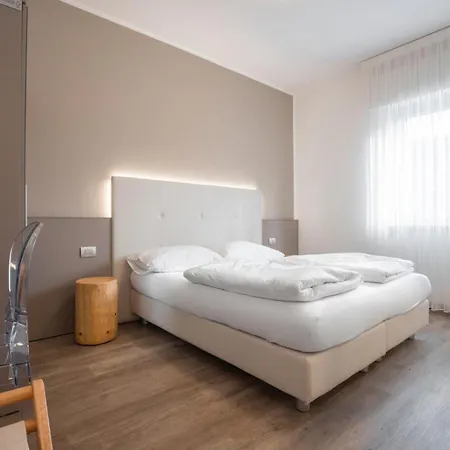 Hotel Rolly