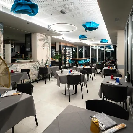 Hotel Rolly Riva del Garda